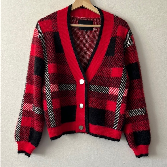English Factory Checkered Plaid Cardigan in Red and Black‎ V-Neck size large - Picture 2 of 12